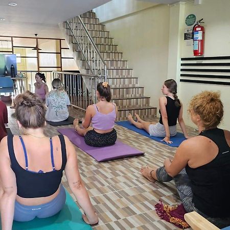 Phangan Barsay Hostel Thongsala Εξωτερικό φωτογραφία